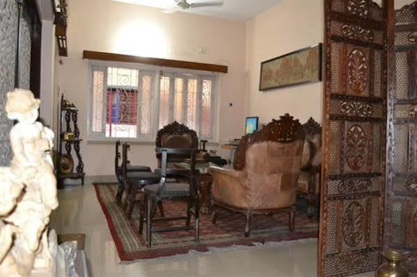 Monorama Guest House Kolkata Luaran gambar